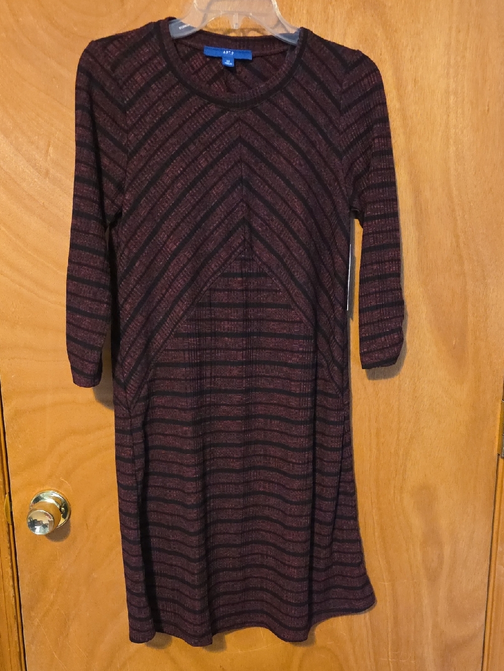 Apt. 9 Women's Burgundy & Black Chevron-Striped Knit Dress